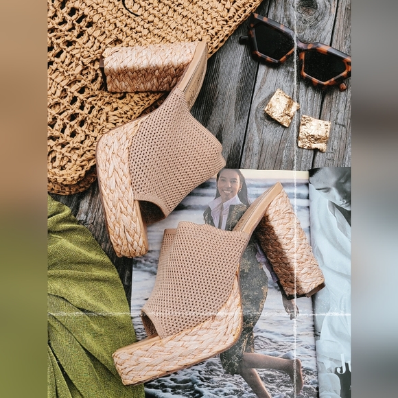 🆕️The kateri// Nude espadrille platform mule - Picture 3 of 4